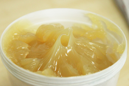 潤滑脂廠家告訴你潤滑脂開封后該如何存放！