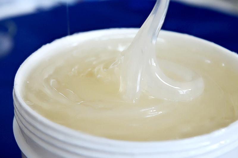 選擇開(kāi)式齒輪傳動(dòng)潤(rùn)滑脂需考慮哪些因素？