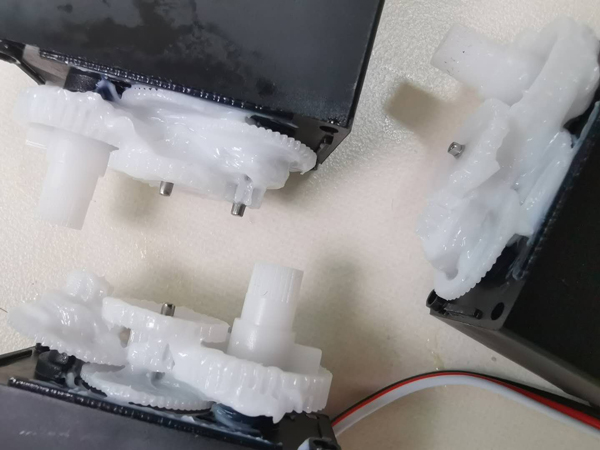 電機減速齒輪箱該如何選用合適的潤滑脂？